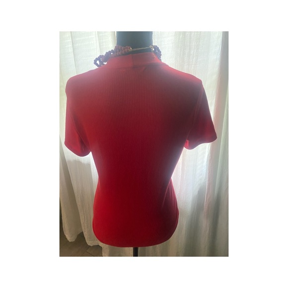 Top - Picture 3 of 3